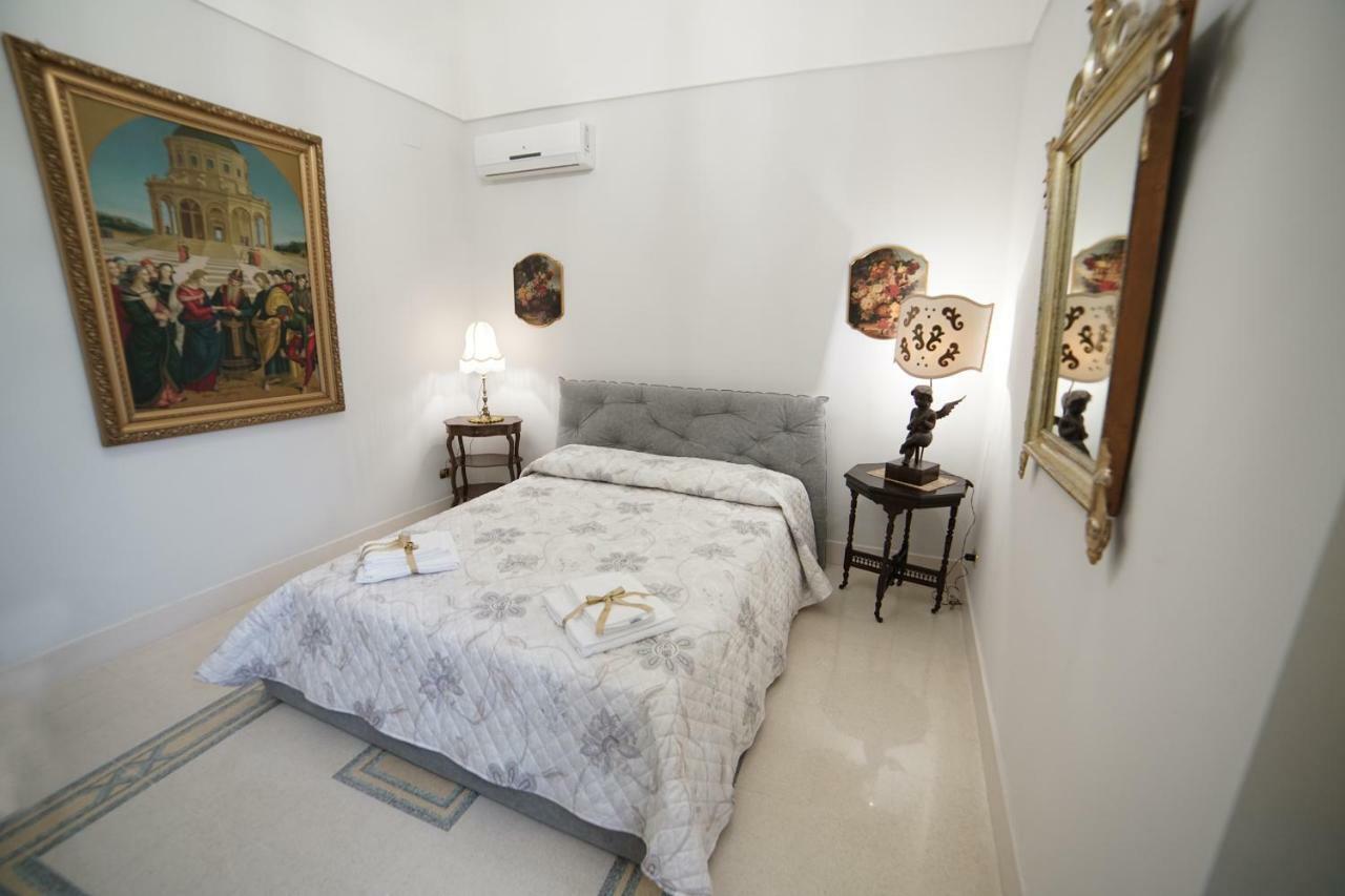 Dimora Del Sedile Hotel มาเตรา ภายนอก รูปภาพ