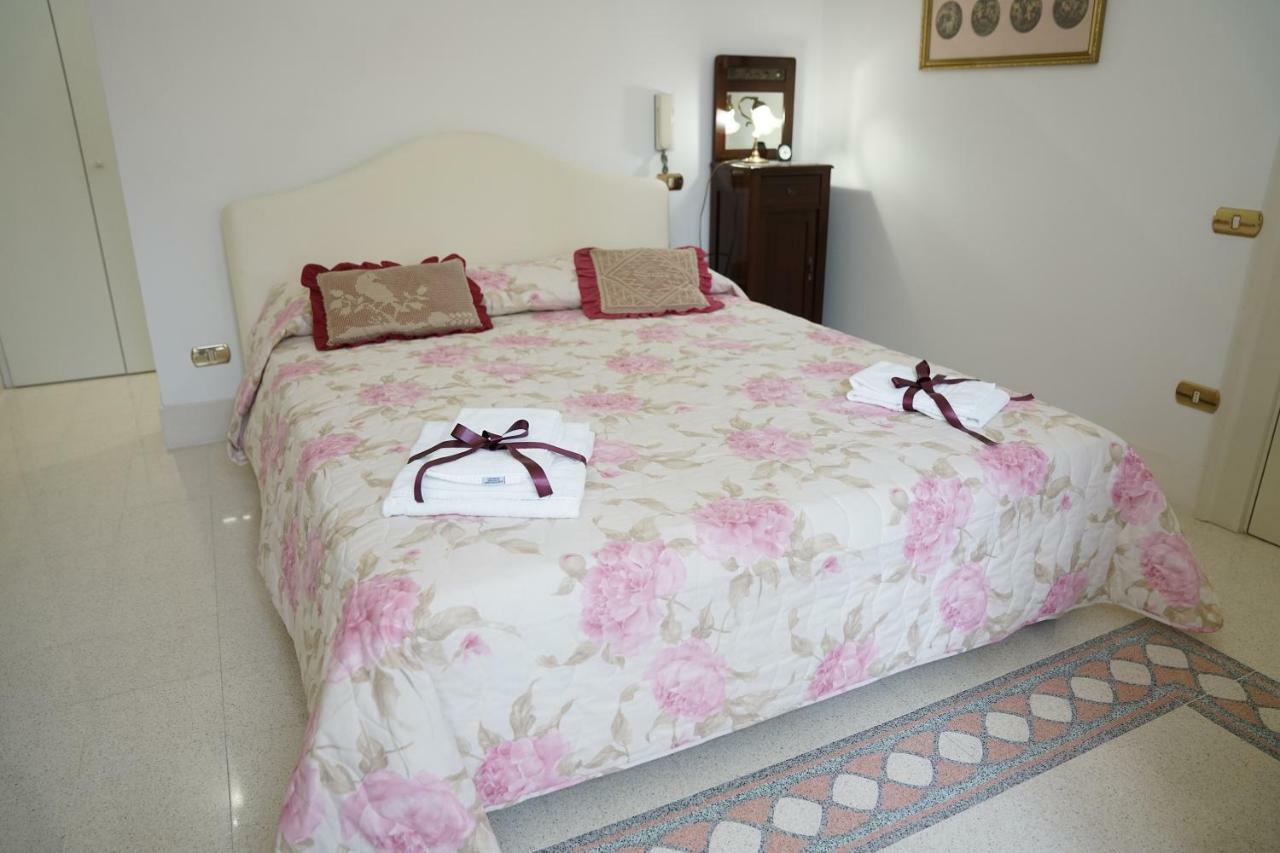 Dimora Del Sedile Hotel มาเตรา ภายนอก รูปภาพ