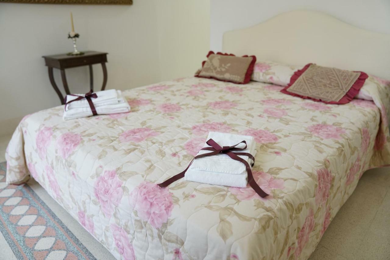 Dimora Del Sedile Hotel มาเตรา ภายนอก รูปภาพ