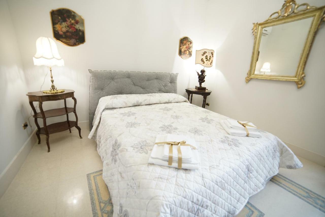 Dimora Del Sedile Hotel มาเตรา ภายนอก รูปภาพ